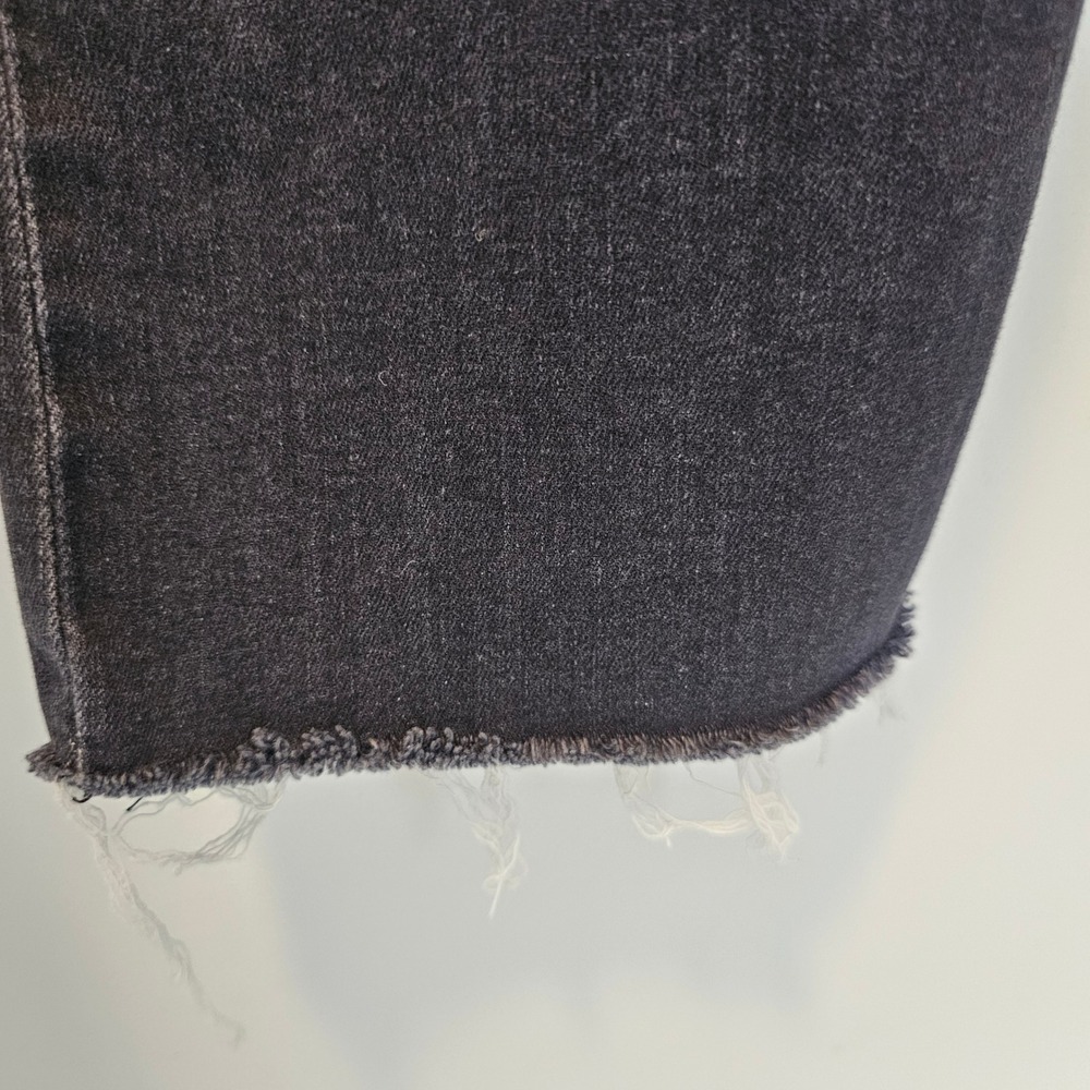 Fidelity Black Washed Crop Flare‎ Jeans Size 28 Raw Hem Distressed Edgy Neutral - Picture 10 of 13